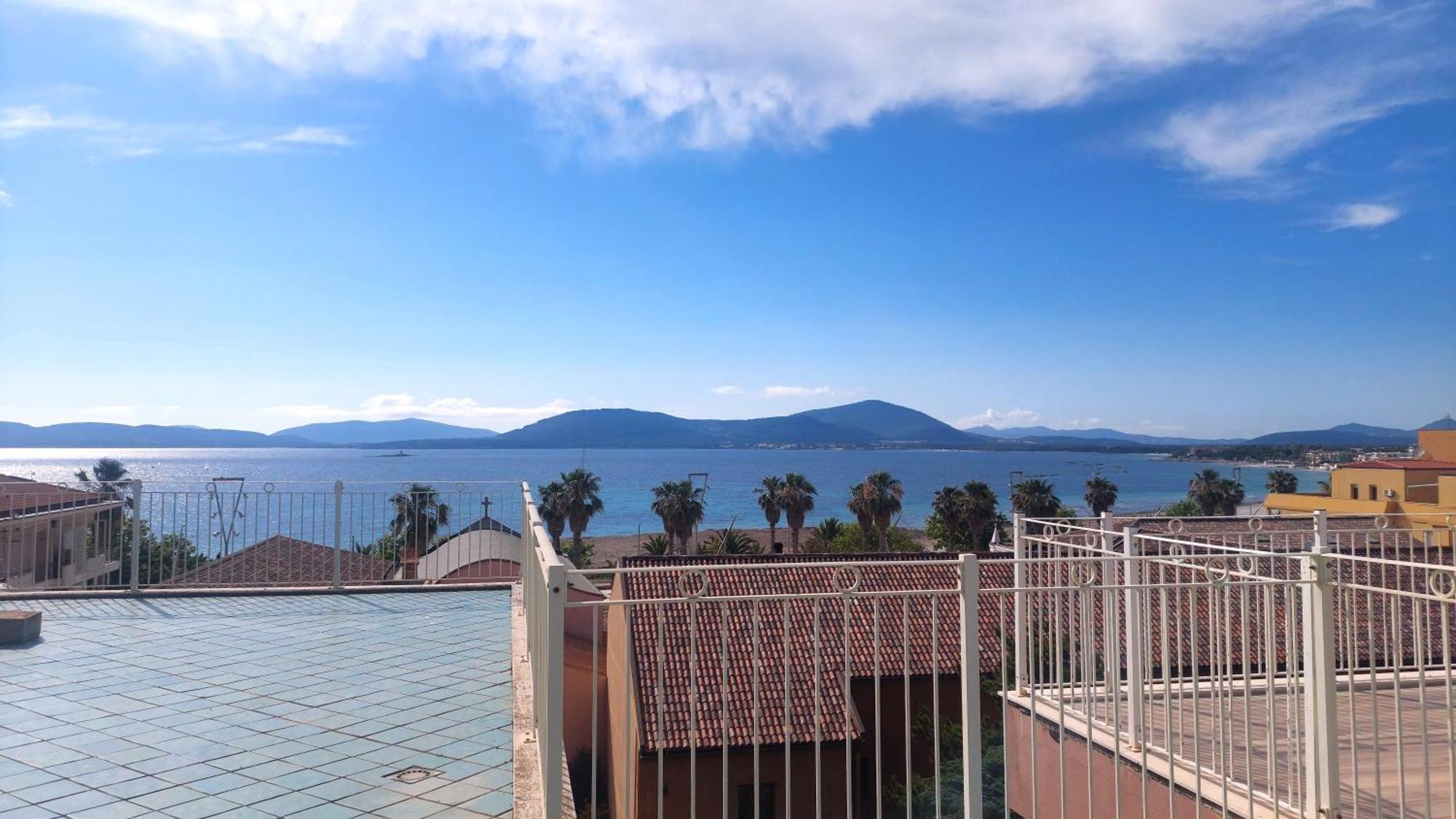 Lovealghero Stanze In Attico Vista Mare Zewnętrze zdjęcie