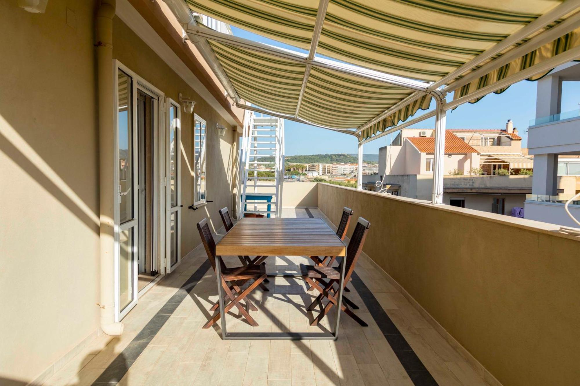 Lovealghero Stanze In Attico Vista Mare Zewnętrze zdjęcie